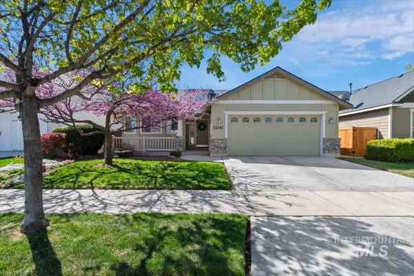 11141 W Goldenspire Dr, Boise, ID 83709