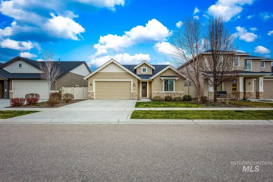 3440 E Girdner Dr, Meridian, ID 83642 - #3