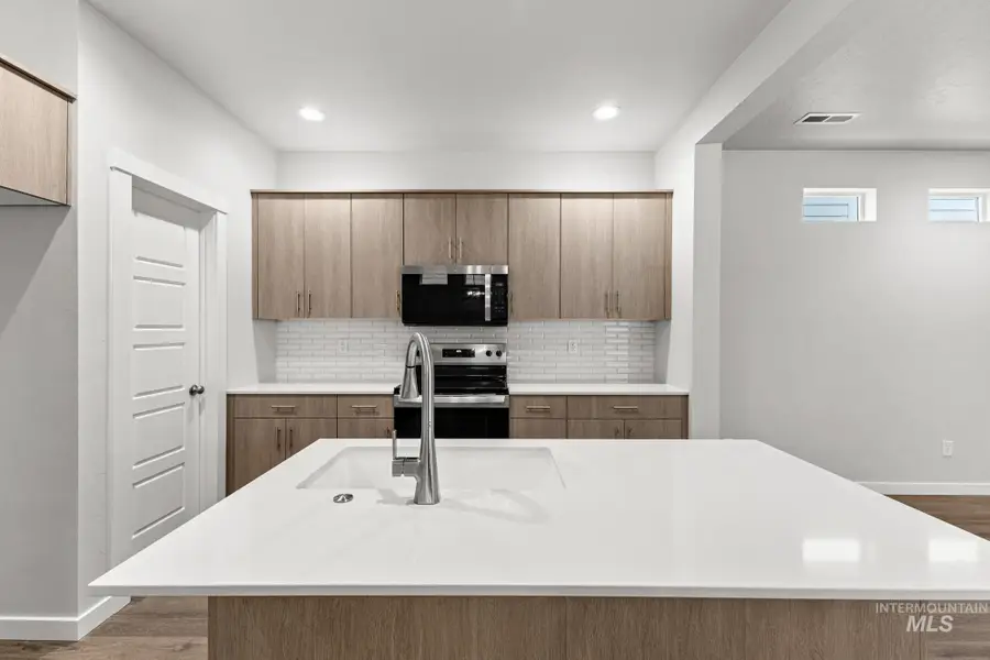 6700 W Redwood Creek Dr, Meridian, ID 83646 - #3