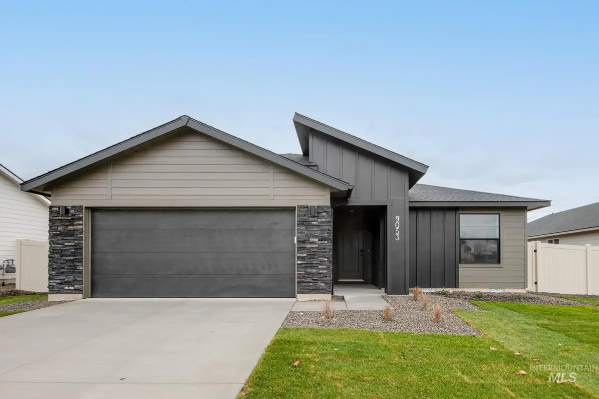 5226 E Open Canyon Dr, Nampa, ID 83687 - #1