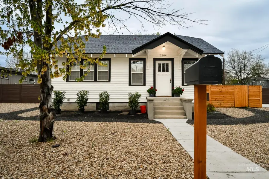 2204 N 28th St, Boise, ID 83703 - #3