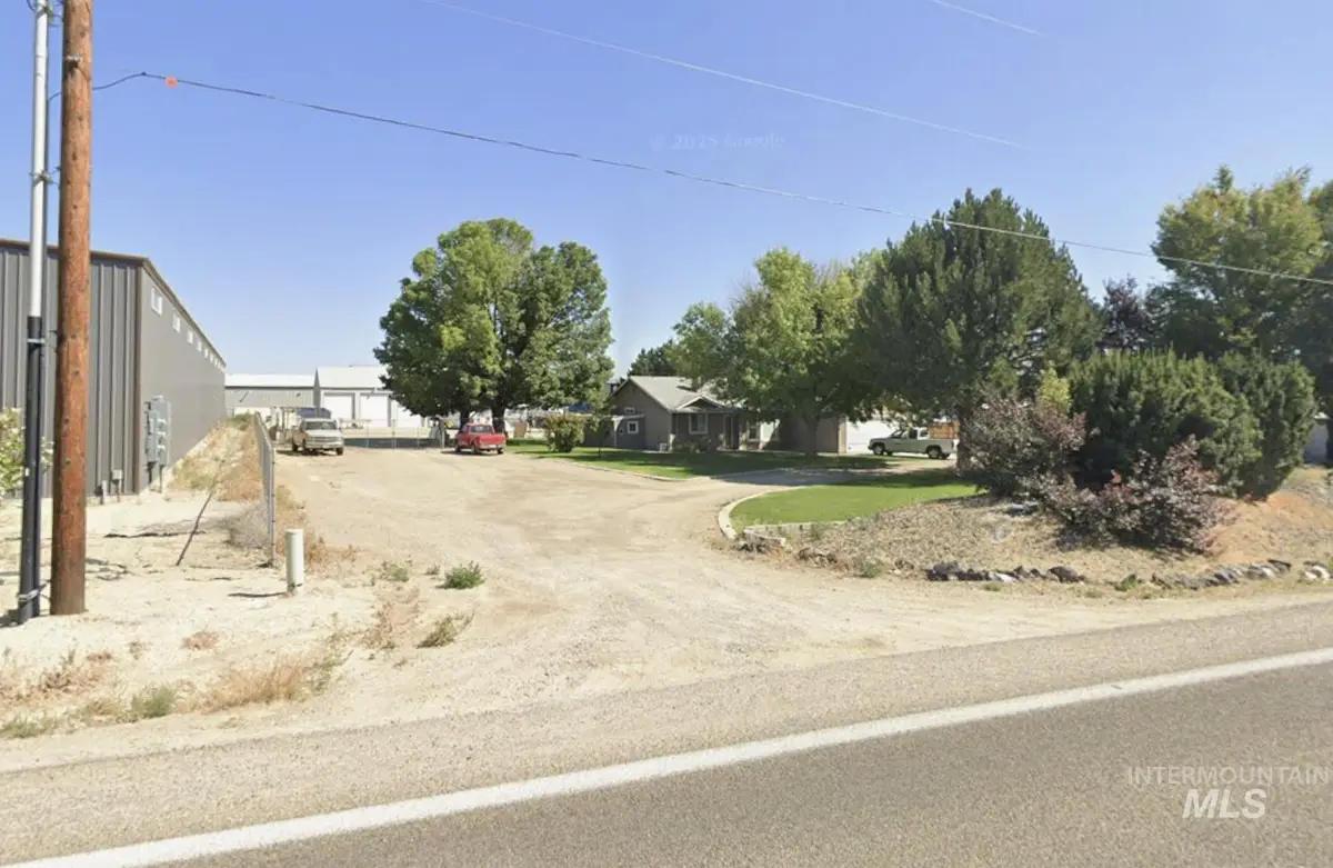 8572 Birch Ln, Nampa, ID 83687 - #1