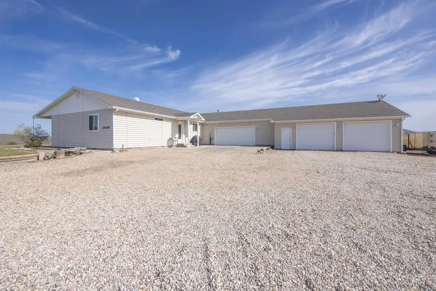 15408 War Eagle Rd, Murphy, ID 83650 - #3