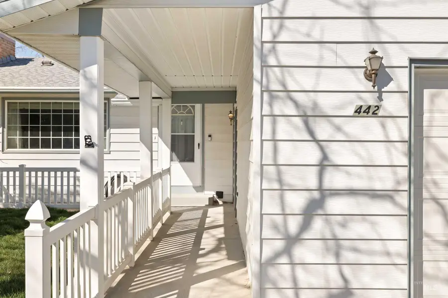 442 Crestview Drive, Twin Falls, ID 83301 - #2