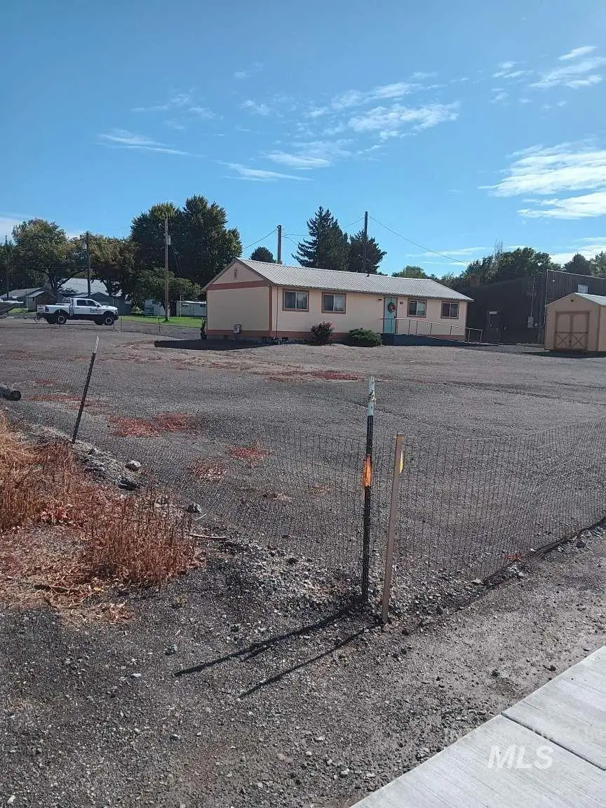 269 S State St, Hagerman, ID 83332 - #2