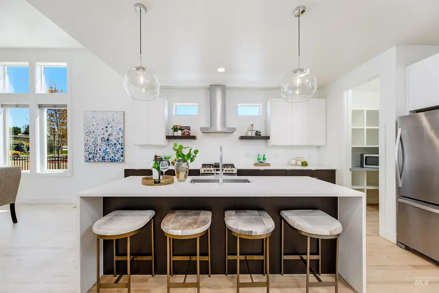 1425 E Jade Creek St, Eagle, ID 83616 - #3