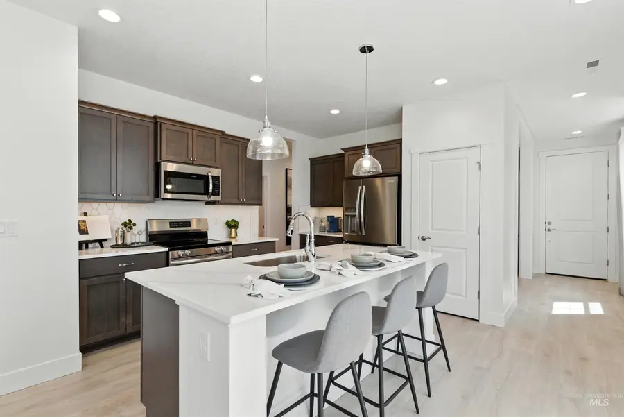 5868 N Static Line Ave, Meridian, ID 83646 - #2