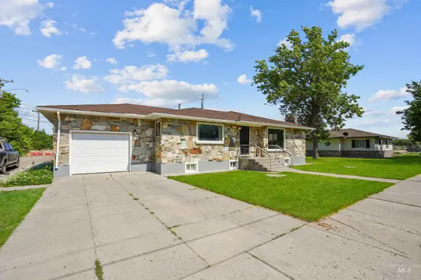 1520 R Street, Heyburn, ID 83336