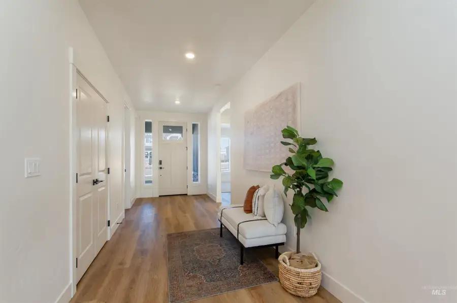 405 S Diesel Way, Boise, ID 83716 - #2