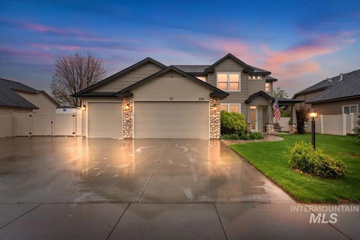 676 W Anton Dr, Meridian, ID 83646 - #1