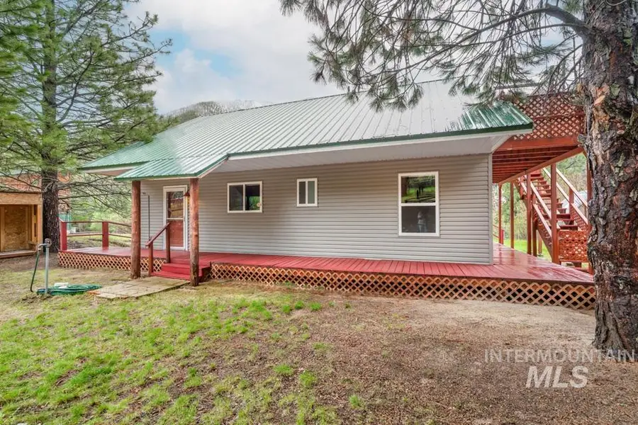 15 Sellman Dr, Lowman, ID 83637 - #2