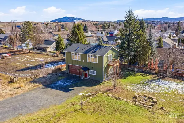 1250 N Mountain View Rd, Moscow, ID 83843