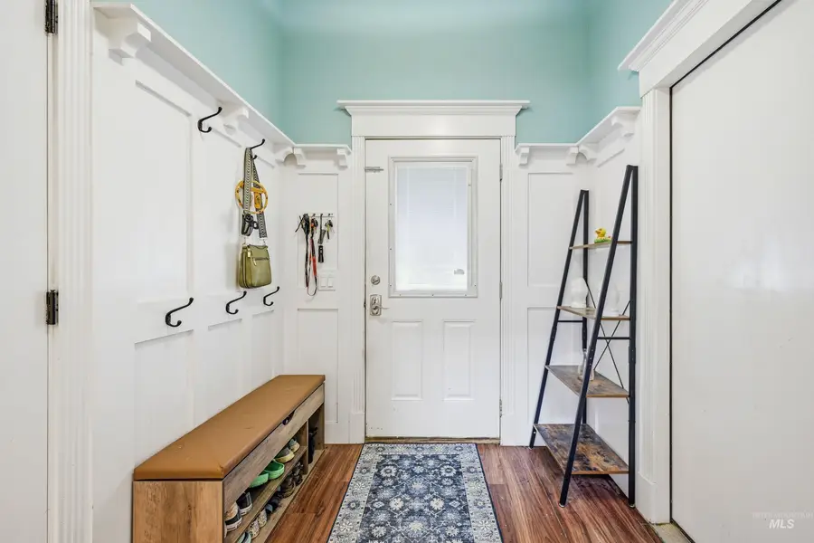 1250 N Mountain View Rd, Moscow, ID 83843 - #3