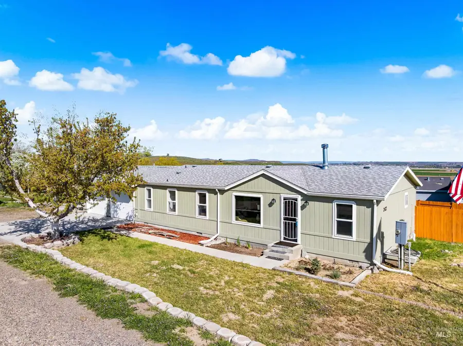 2427 Northside Rd, Homedale, ID 83628 - #2