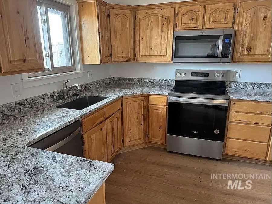 421 S Gagon Drive, Soda Springs, ID 83276 - #2
