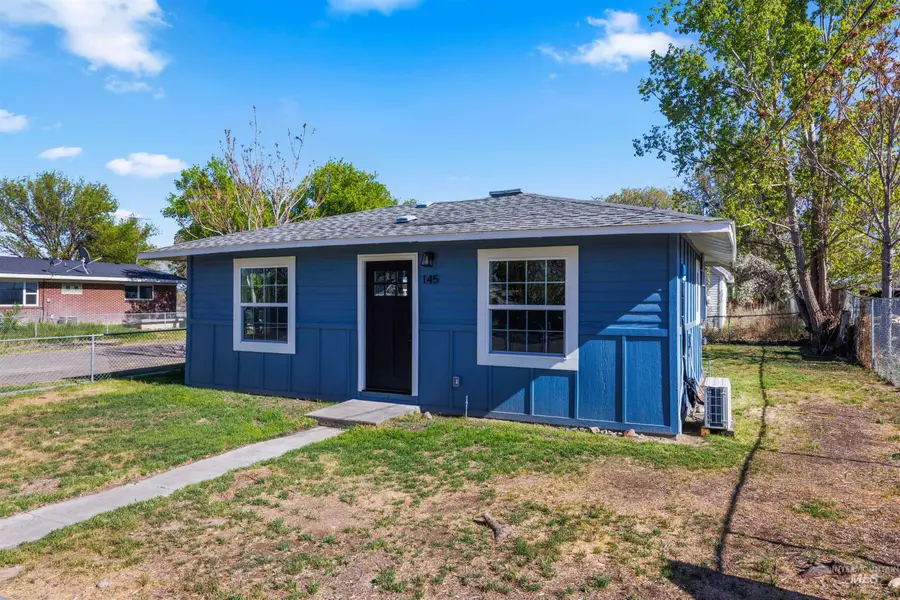 145 2nd St, Grand View, ID 83624 - #2