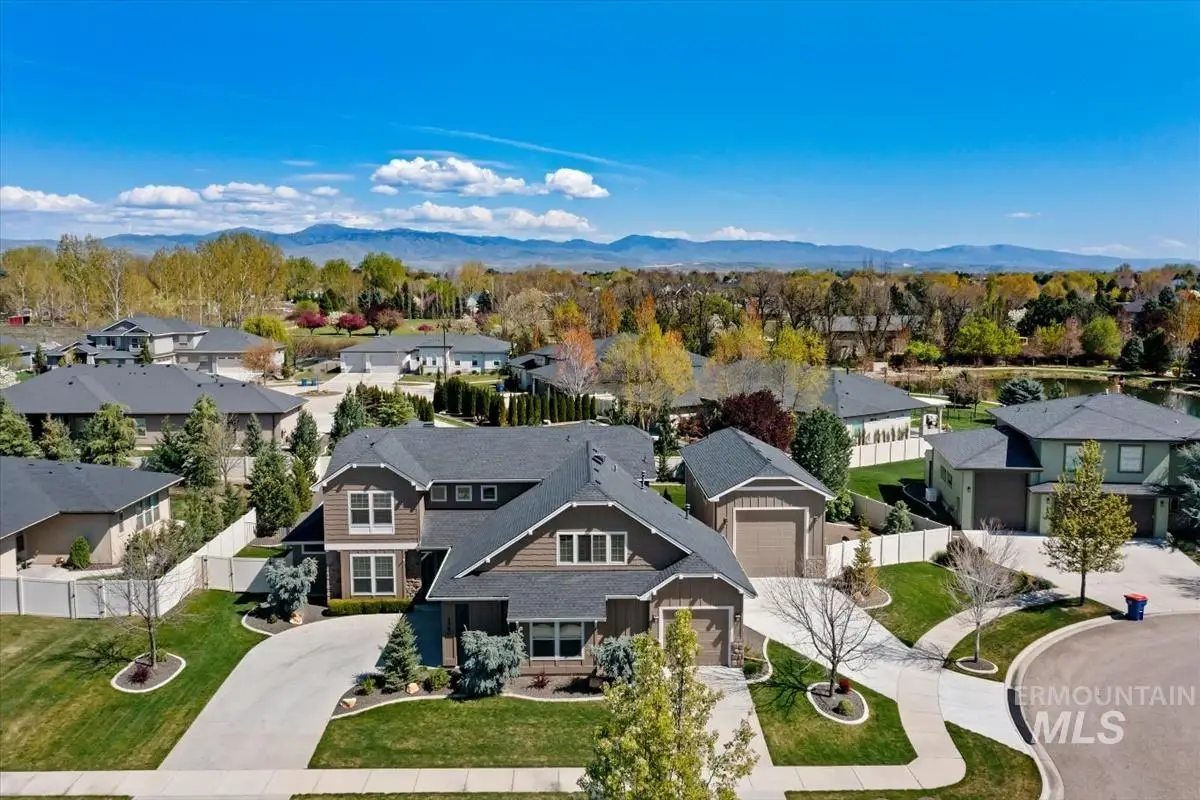 2560 N Hearthglow Pl, Eagle, ID 83616 - #1