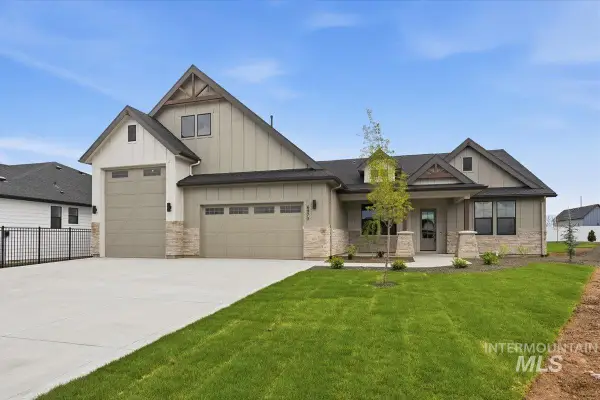 6970 E Chicken Hawk Loop, Nampa, ID 83686