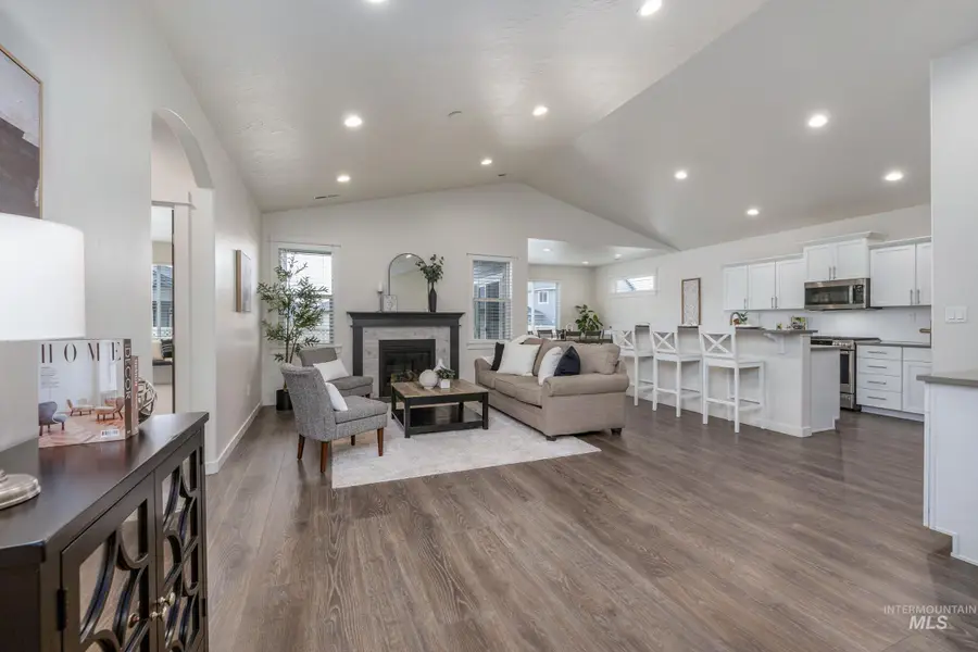 7565 W Itasco Dr, Boise, ID 83709 - #3