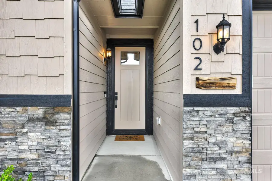 102 Thunder Mountain Ct, Homedale, ID 83628 - #2