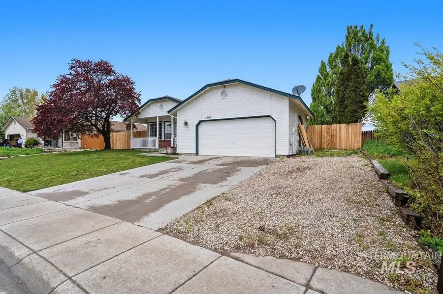 3308 Robinhood Loop, Nampa, ID 83687 - #3