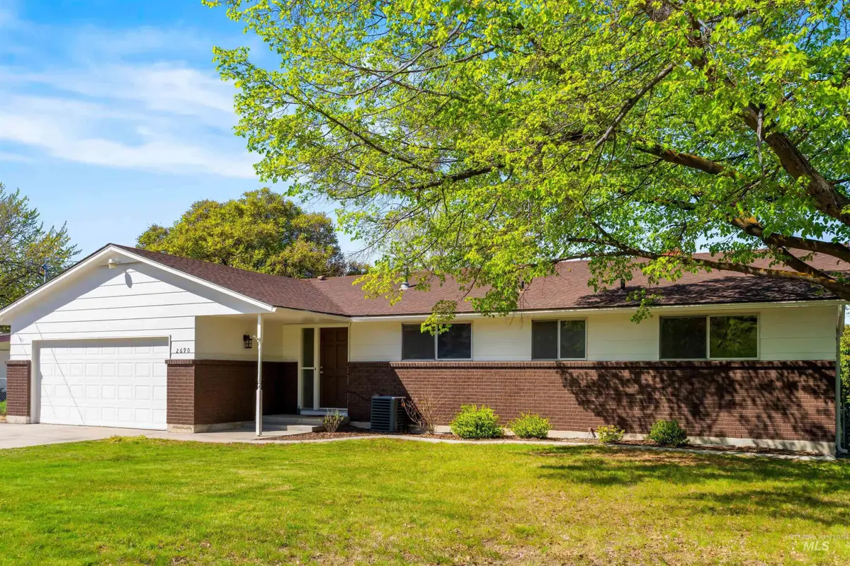 2690 E Franklin Road, Meridian, ID 83642 - #1