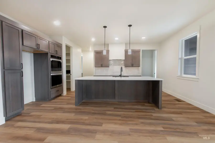 607 Fallen Leaf Ave, New Plymouth, ID 83655 - #2