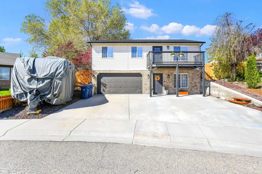 118 Cougar Ct, Nampa, ID 83686 - #2