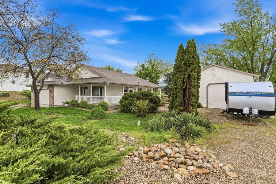 24900 Coventry Dr, Caldwell, ID 83607 - #3