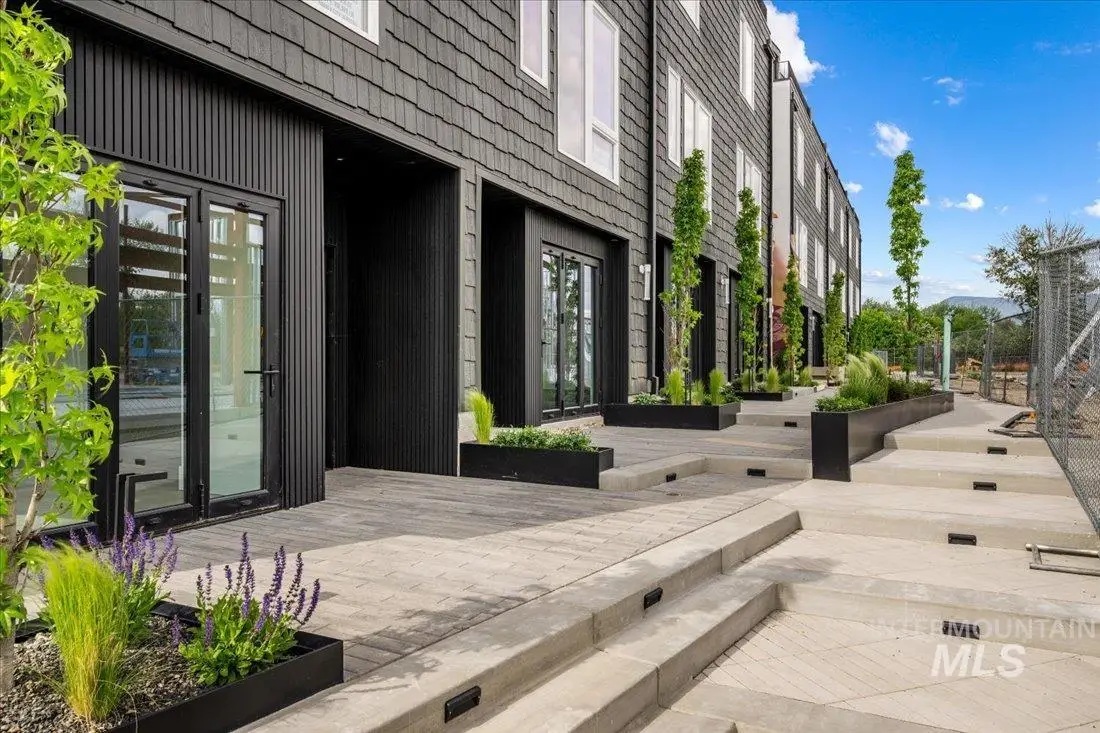 311 E Palapa Lane, Garden City, ID 83714 - #1