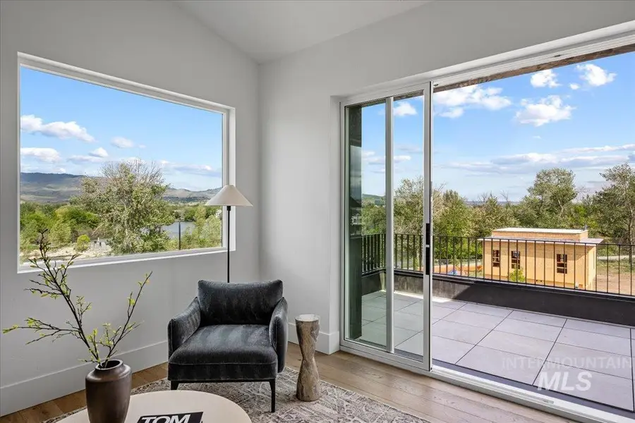 311 E Palapa Lane, Garden City, ID 83714 - #2