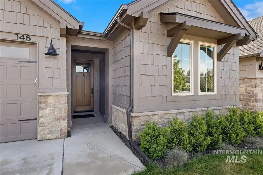 146 N Huntsman Ln, Eagle, ID 83616 - #2