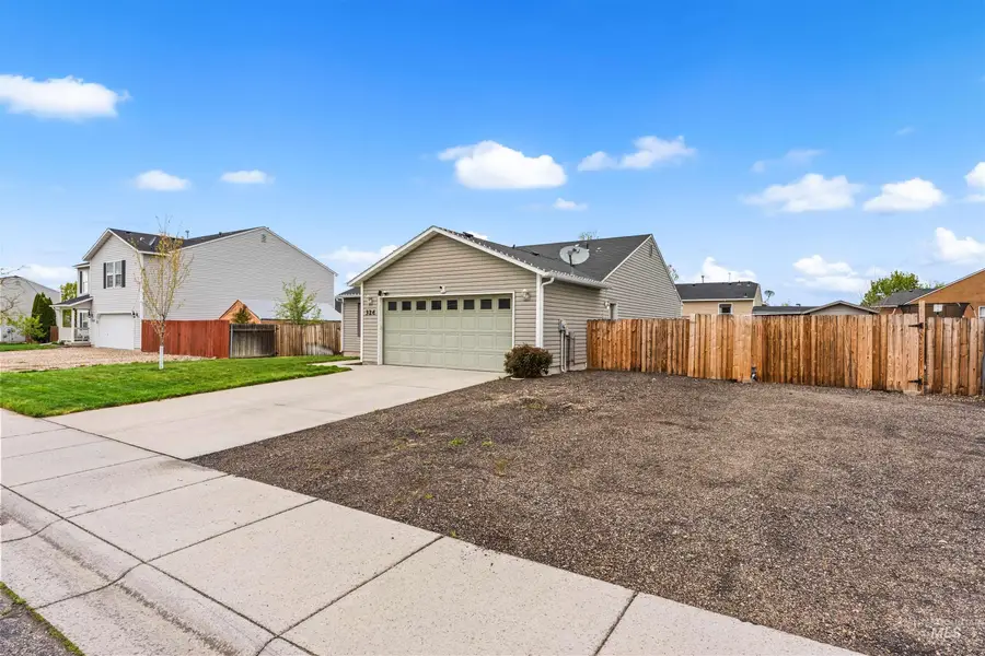 326 W Playground, Kuna, ID 83634 - #2
