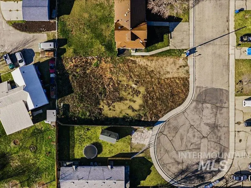 5165 N Quinella St, Garden City, ID 83714 - #3