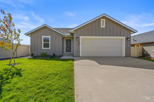 4411 Dawnstar Ave, Caldwell, ID 83607