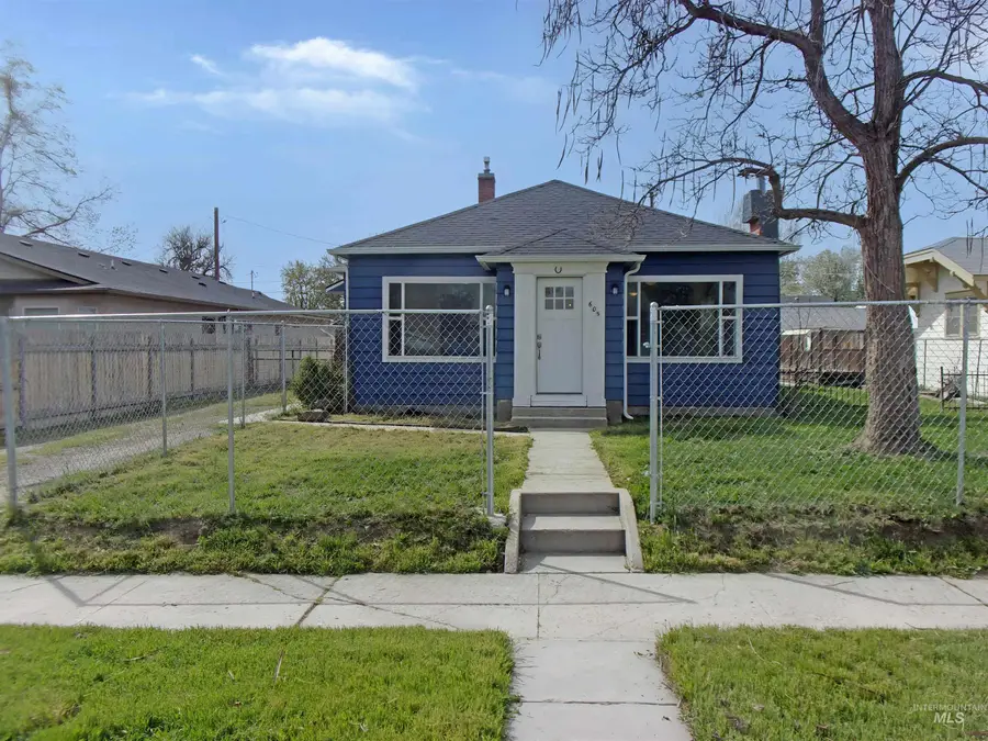 605 N 6th Street, Parma, ID 83660 - #2