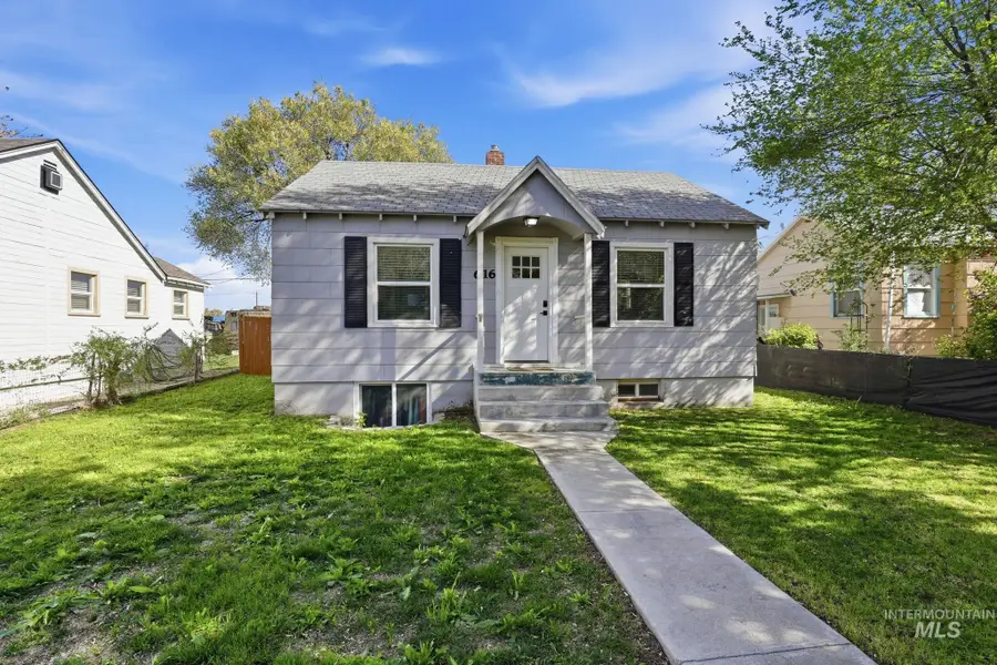 616 9th Ave N, Nampa, ID 83687 - #2
