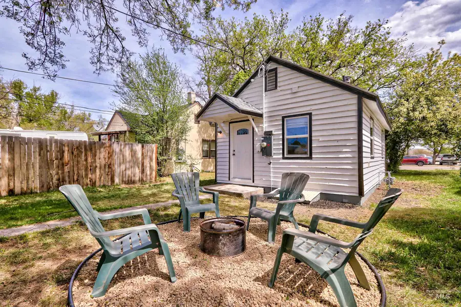 215 S 11th, Mountain Home, ID 83647 - #2