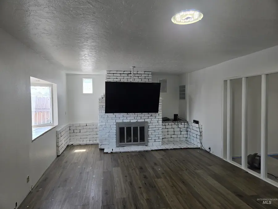 260 Buena Vista St, Twin Falls, ID 83301 - #2