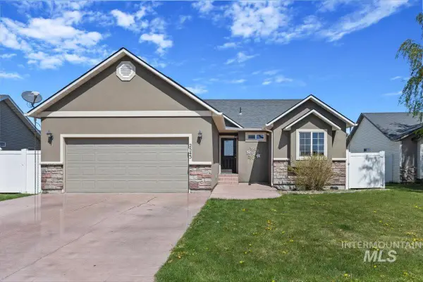 2543 Denali Dr, Burley, ID 83318
