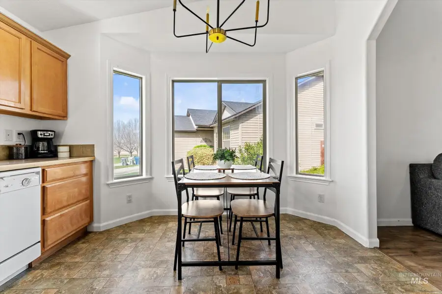 2600 E Carmel Ct, Nampa, ID 83687 - #3