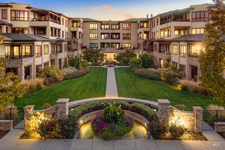 2967 W Crescent Rim Dr #206 #206, Boise, ID 83706 - #3