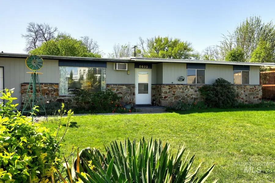 5933 W Denton, Boise, ID 83704 - #2