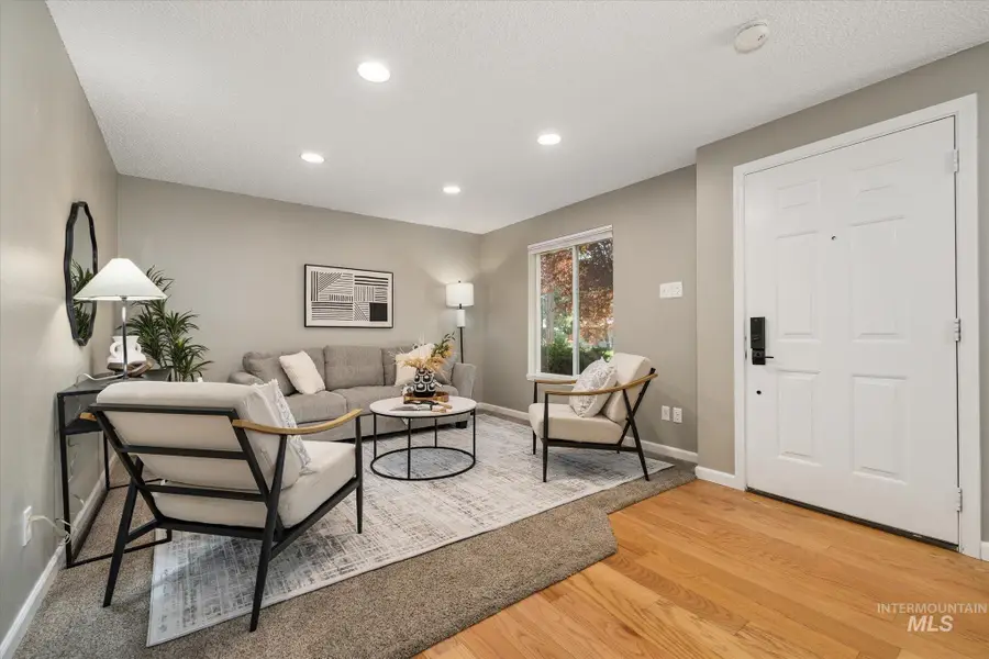 4326 W Plum St, Boise, ID 83703 - #3