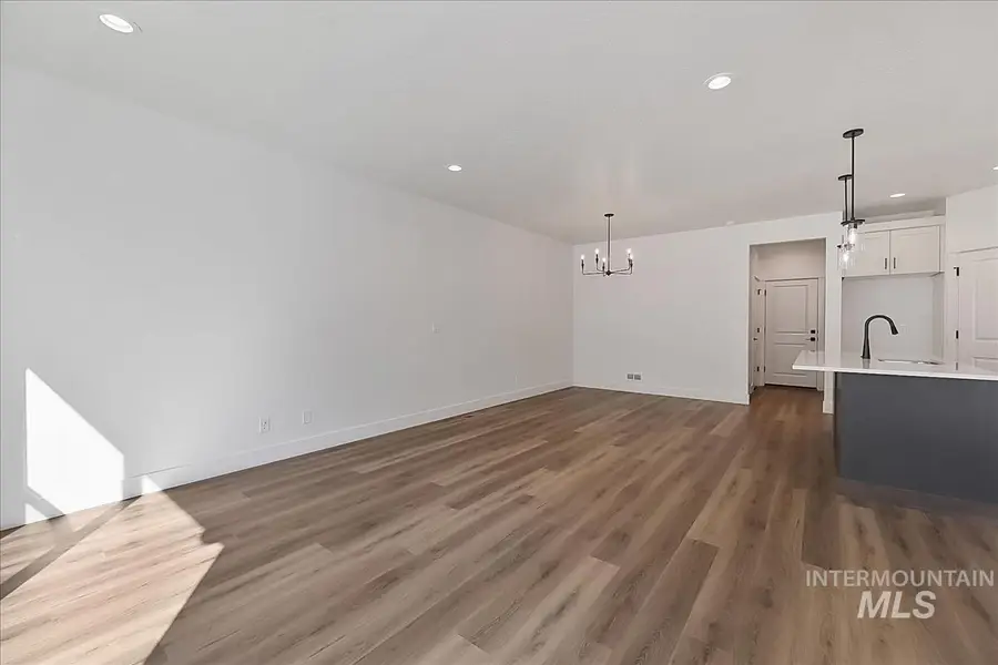 756 S Calhoun Ln, Star, ID 83669 - #2