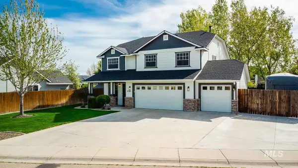 17362 N Midsummers Ln, Nampa, ID 83687