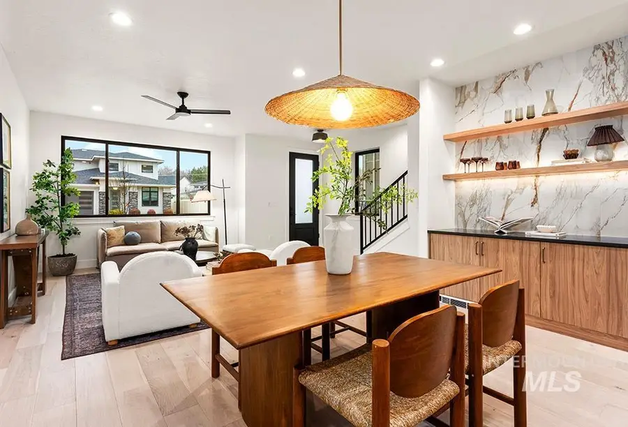 3337 W Whimbrel Lane #Middle Unit, Boise, ID 83703 - #3