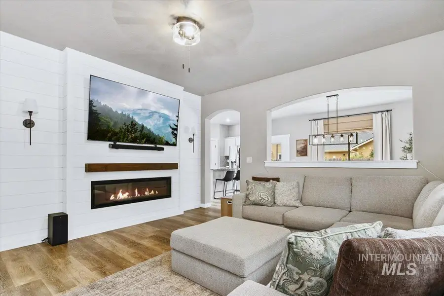 6247 N Spurwing Way, Meridian, ID 83646 - #3