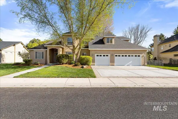 1130 W Colchester Dr, Eagle, ID 83616