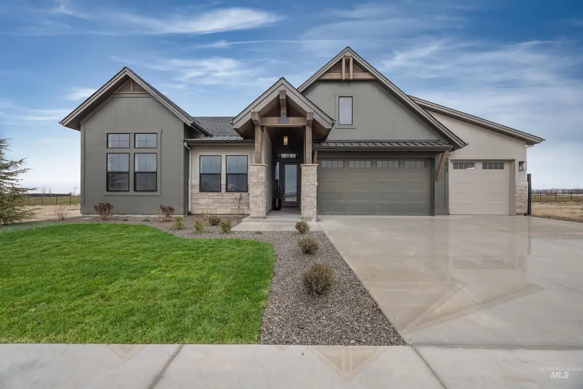 5523 W Haughburn Dr, Eagle, ID 83616 - #1